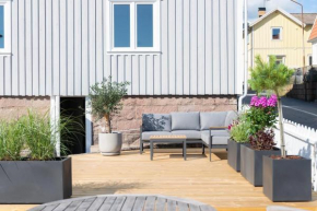 Lysekil Central Apartment, 4 Beds & Free Parking, Lysekil